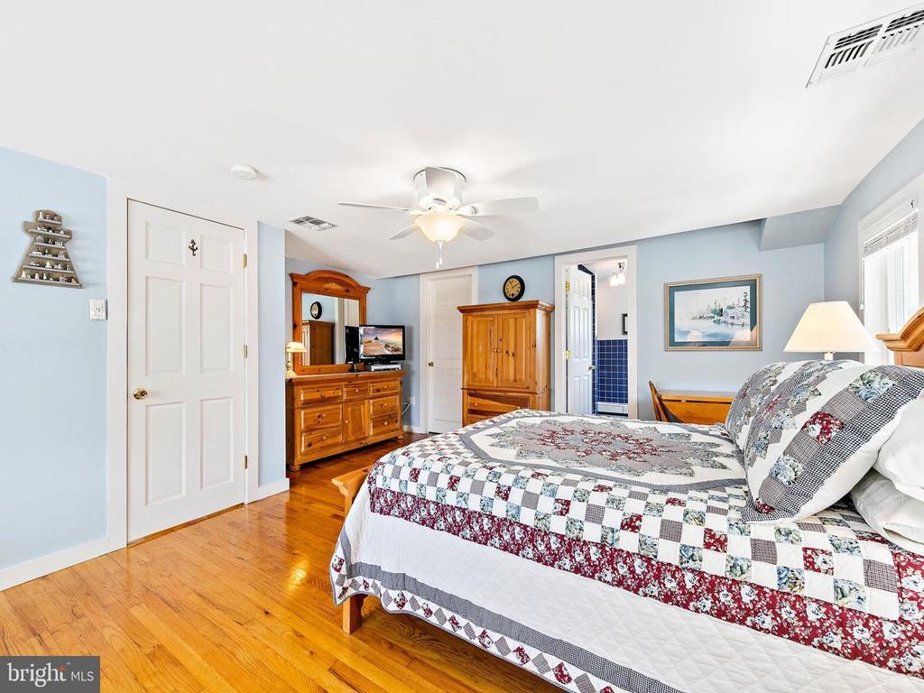 421 2nd Street, Beach Haven (Bay Side)