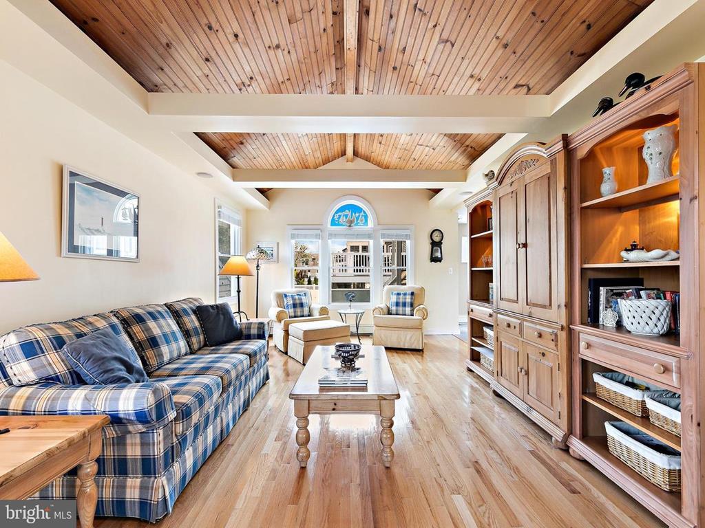 421 2nd Street, Beach Haven (Bay Side)