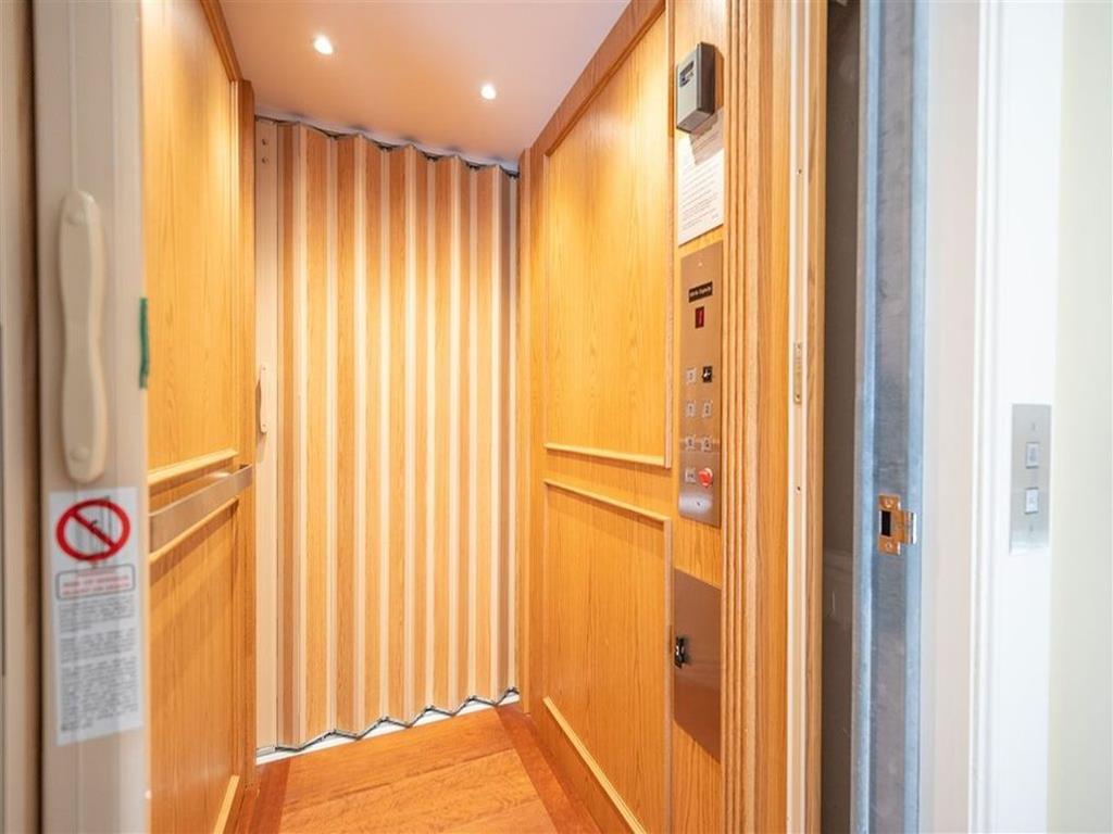 Duke of Windsor | Photo 13