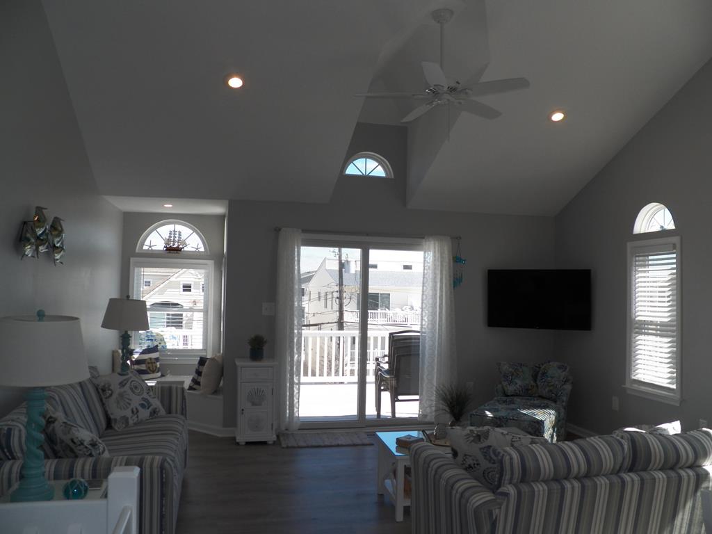 118 82nd Street - Picture 