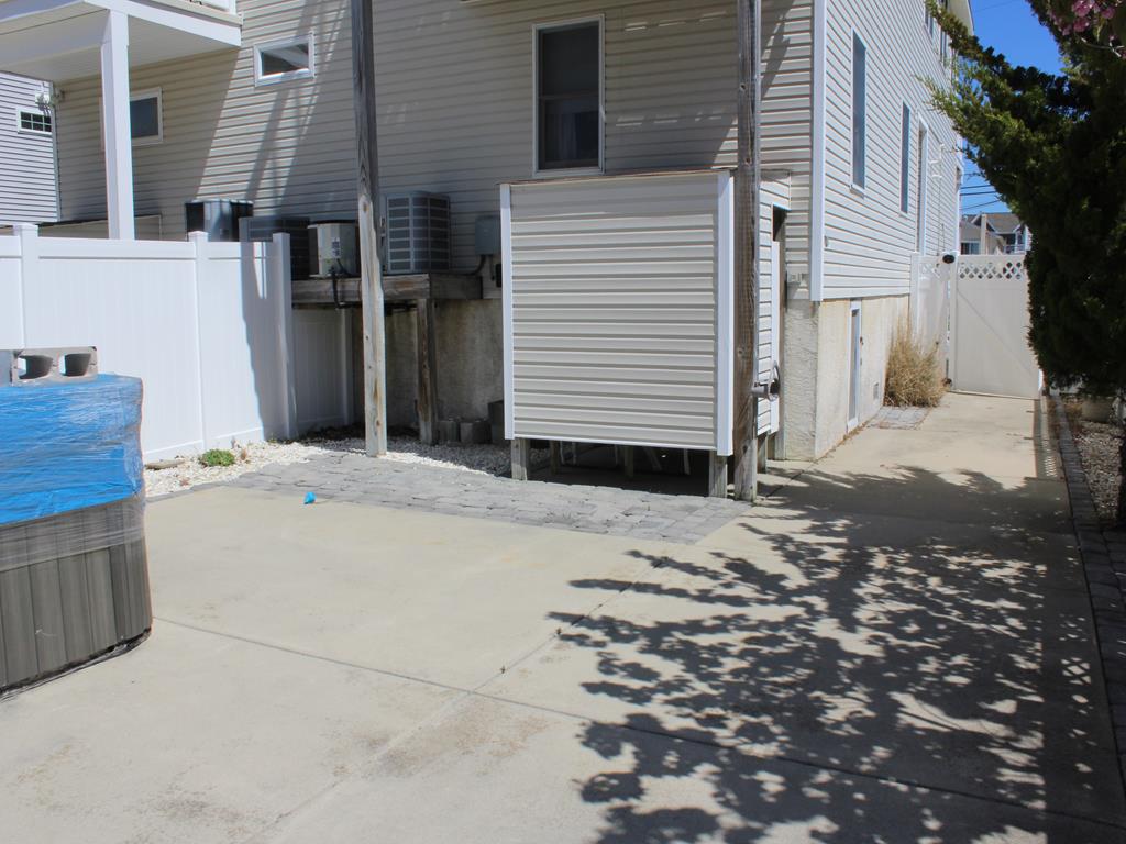 102 60th Street, Sea Isle City (Center)