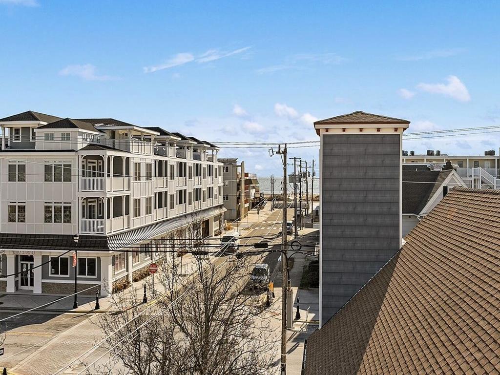 4204 Landis Avenue, Sea Isle City (Center)