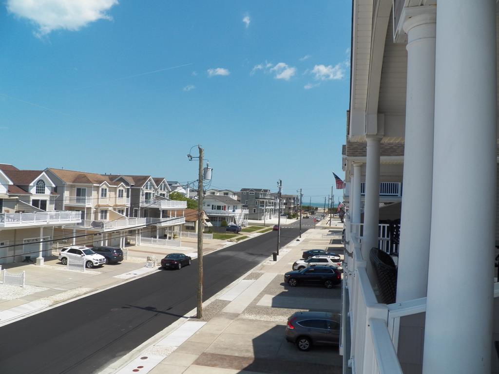 Freda Real Estate 130 57th Street, Sea Isle City Vacation Rental Property