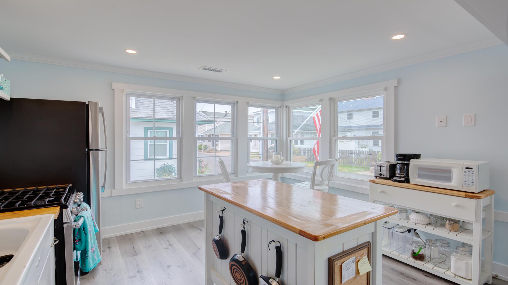 30 Weber Court, Stone Harbor (Mid-Island)
