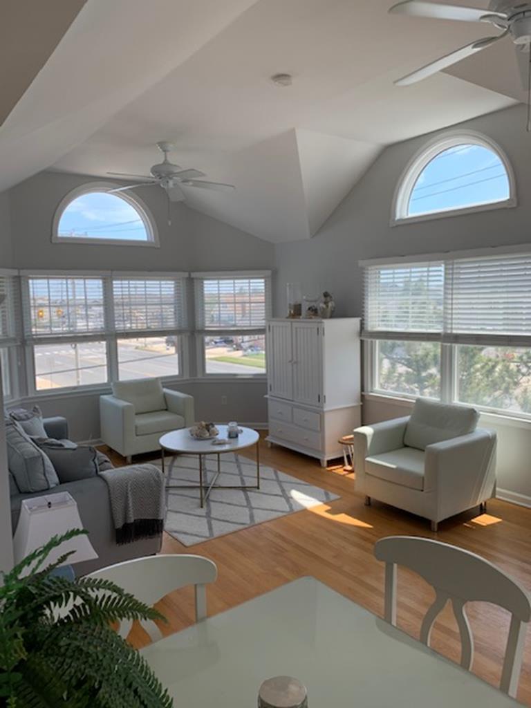 5500 Long Beach Blvd, Brant Beach (Bay Side)