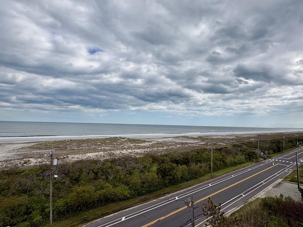 1612 Commonwealth Avenue, Strathmere (Across from Beach)