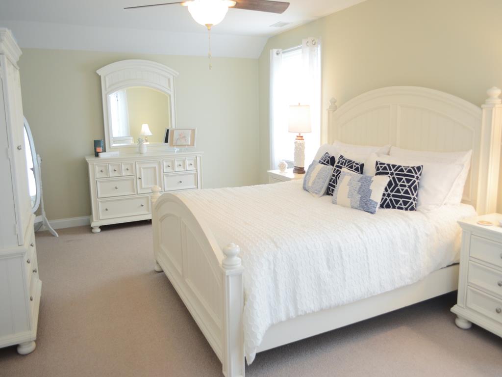 Fantastic location - 4 bedroom home | Photo 12