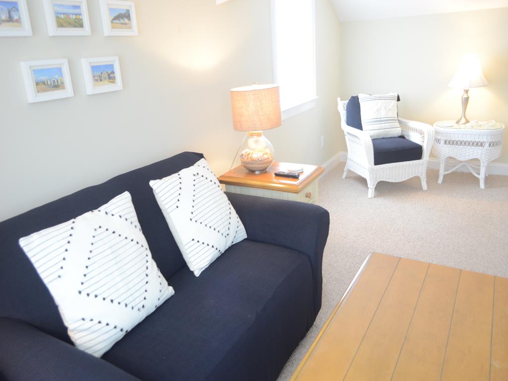 Fantastic location - 4 bedroom home | Photo 16