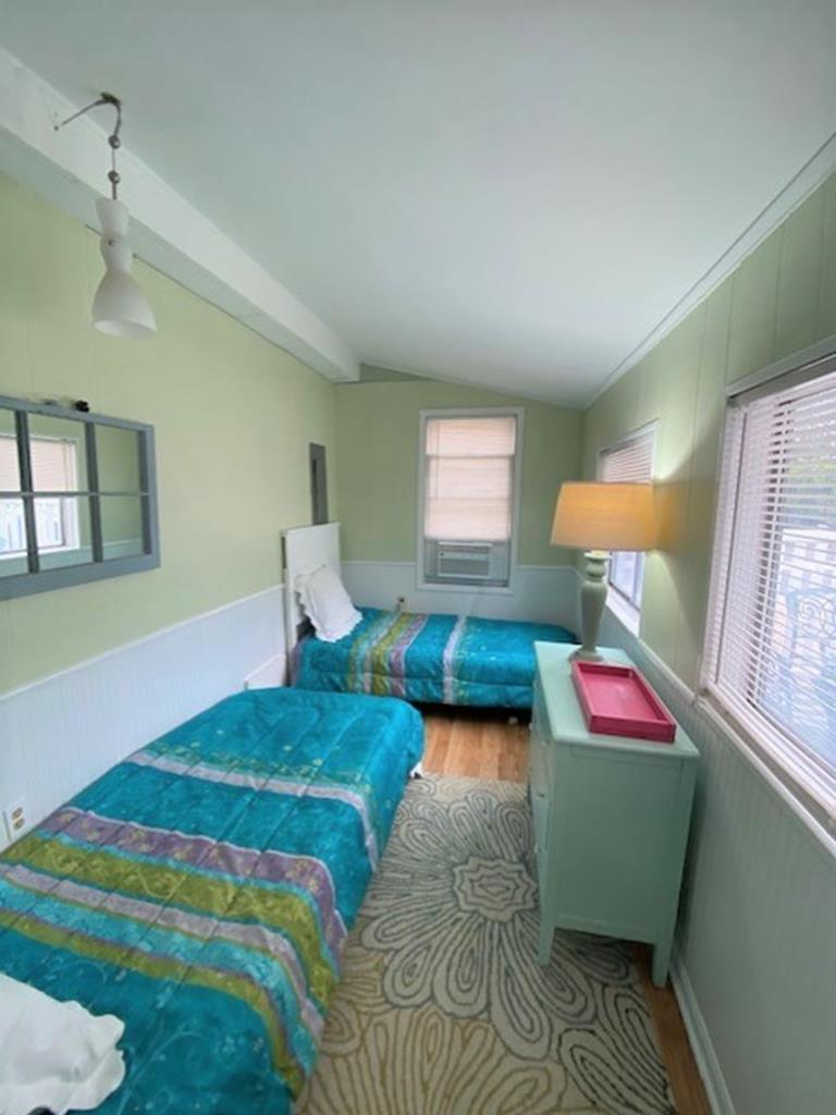 1003 N. Central Avenue, Surf City (Bay Side)