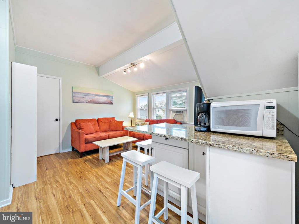 1003 N. Central Avenue, Surf City (Bay Side)