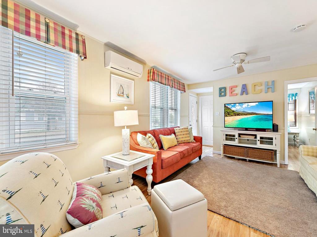 1003 N. Central Avenue, Surf City (Bay Side)