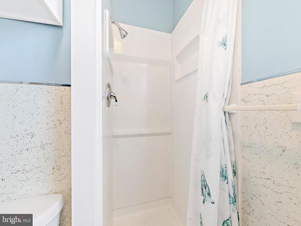 1003 N. Central Avenue, Surf City (Bay Side)