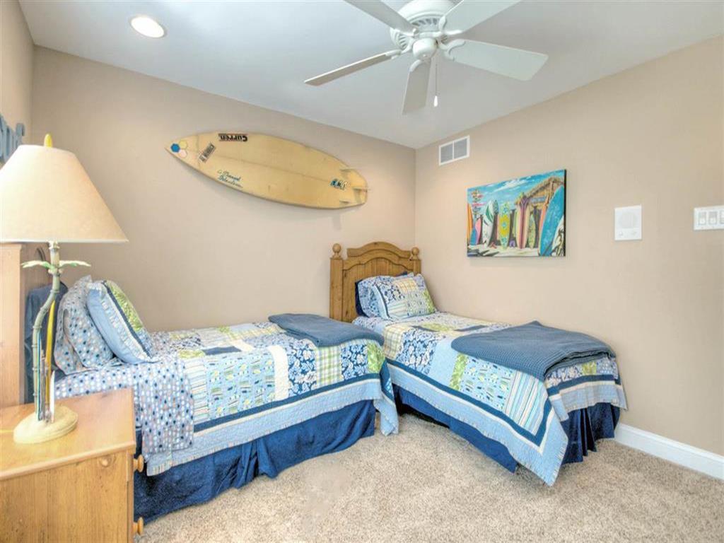 8208 Landis Avenue, Sea Isle City (Center)