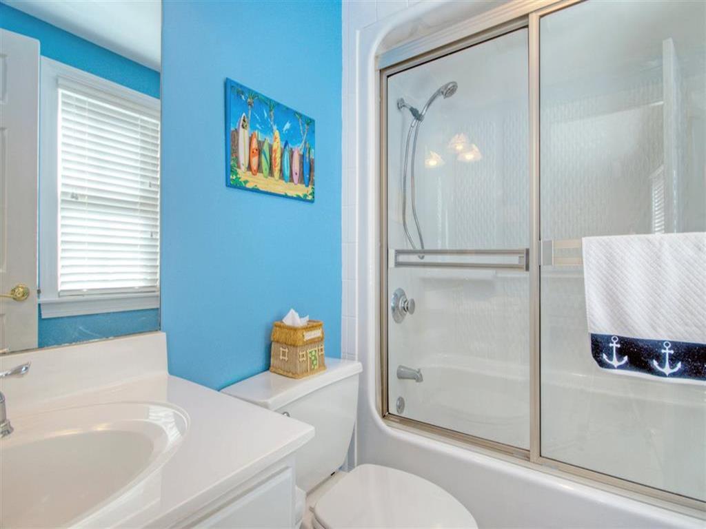 8208 Landis Avenue, Sea Isle City (Center)