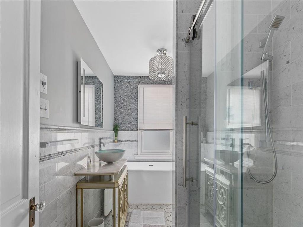 19 Jefferson Street | Photo 22