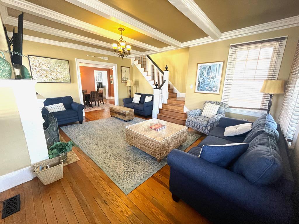 19 Jefferson Street | Photo 6