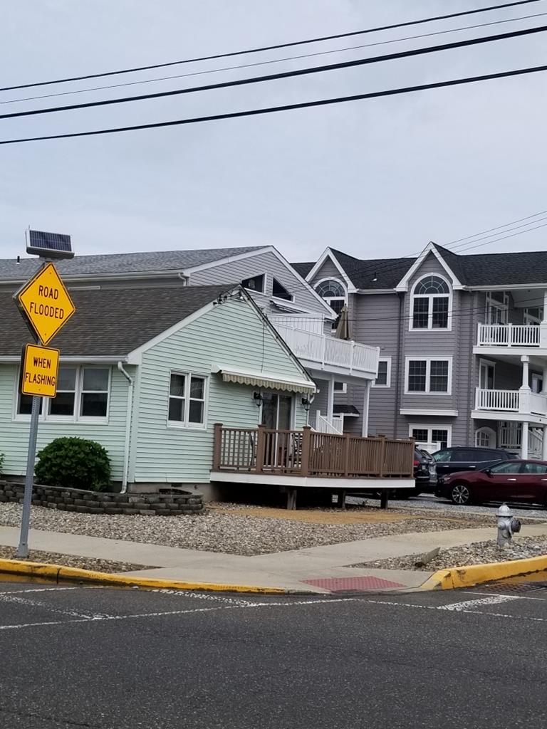 4805 Central Avenue, Sea Isle City (Center)