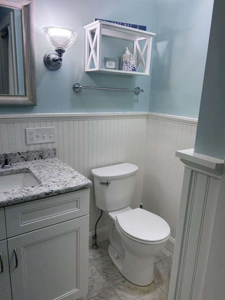 Recently Renovated Condo! Perfect Location! | Photo 18