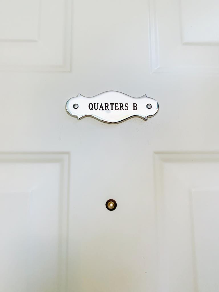 Recently Renovated Condo! Perfect Location! | Photo 26