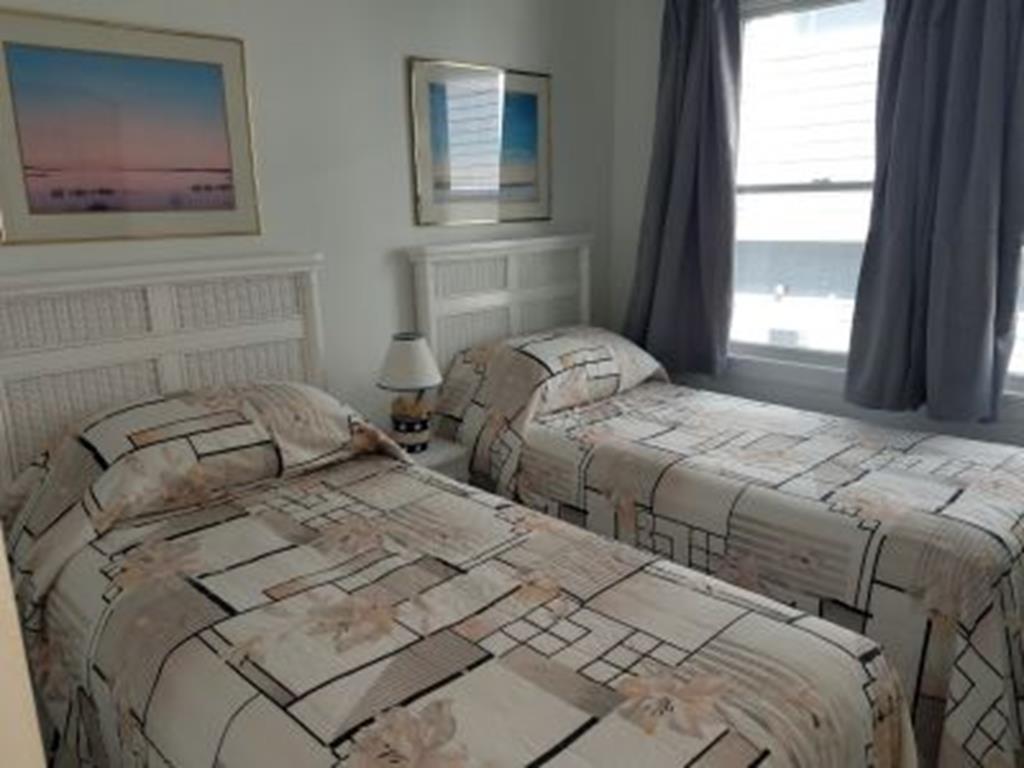 26 80th Street, Sea Isle City (Beach Block)