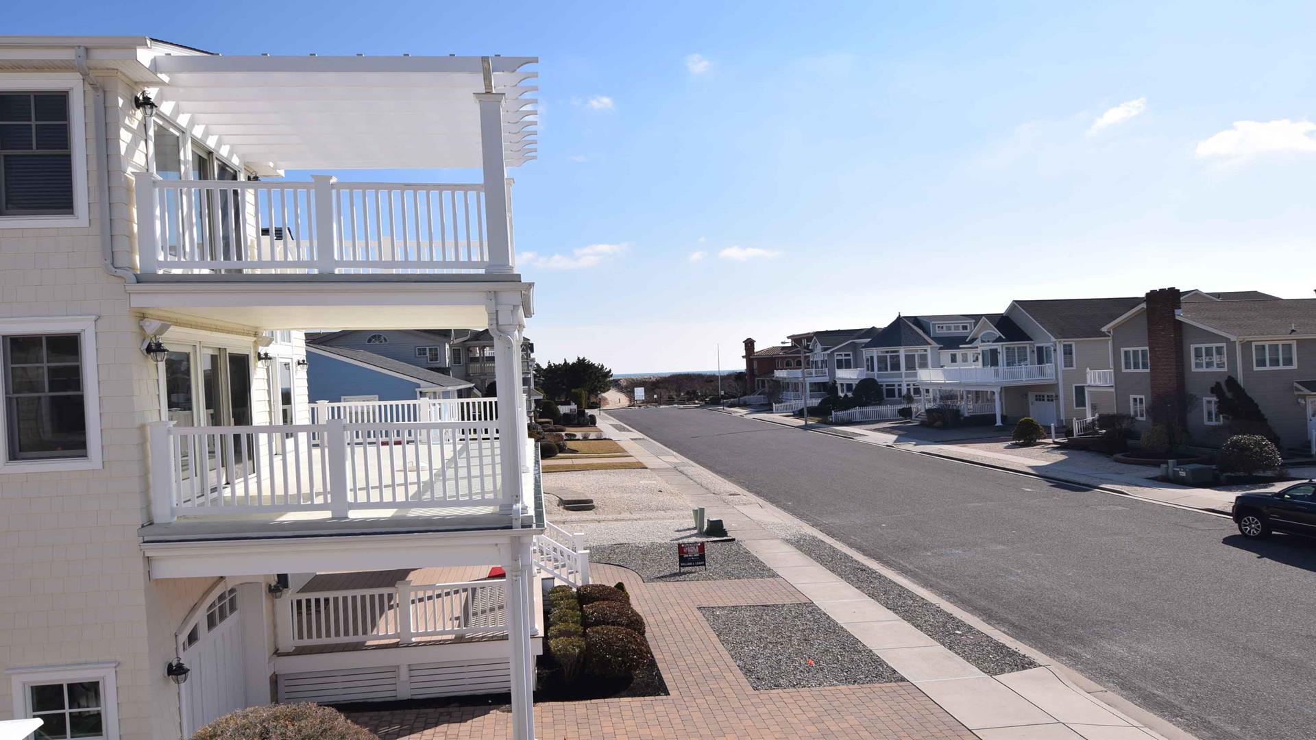 191 77th Street, Avalon (Beach Block)