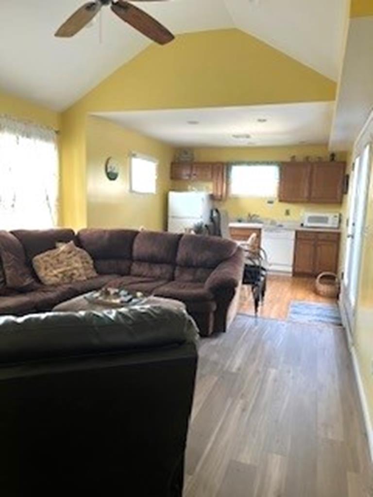105 E 28th Street, Beach Haven Gardens (Ocean Side)