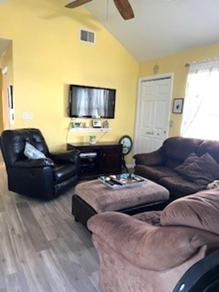 105 E 28th Street, Beach Haven Gardens (Ocean Side)