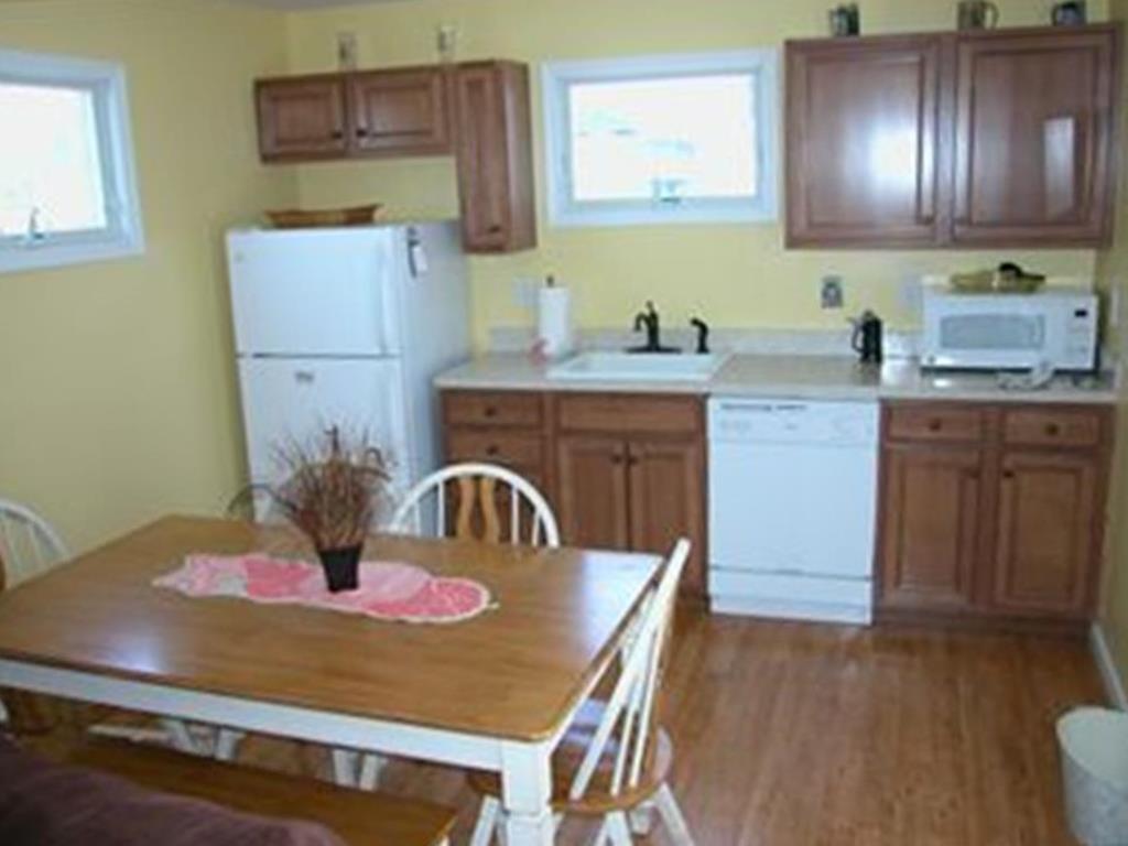 105 E 28th Street, Beach Haven Gardens (Ocean Side)