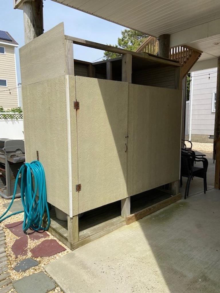 105 E 28th Street, Beach Haven Gardens (Ocean Side)