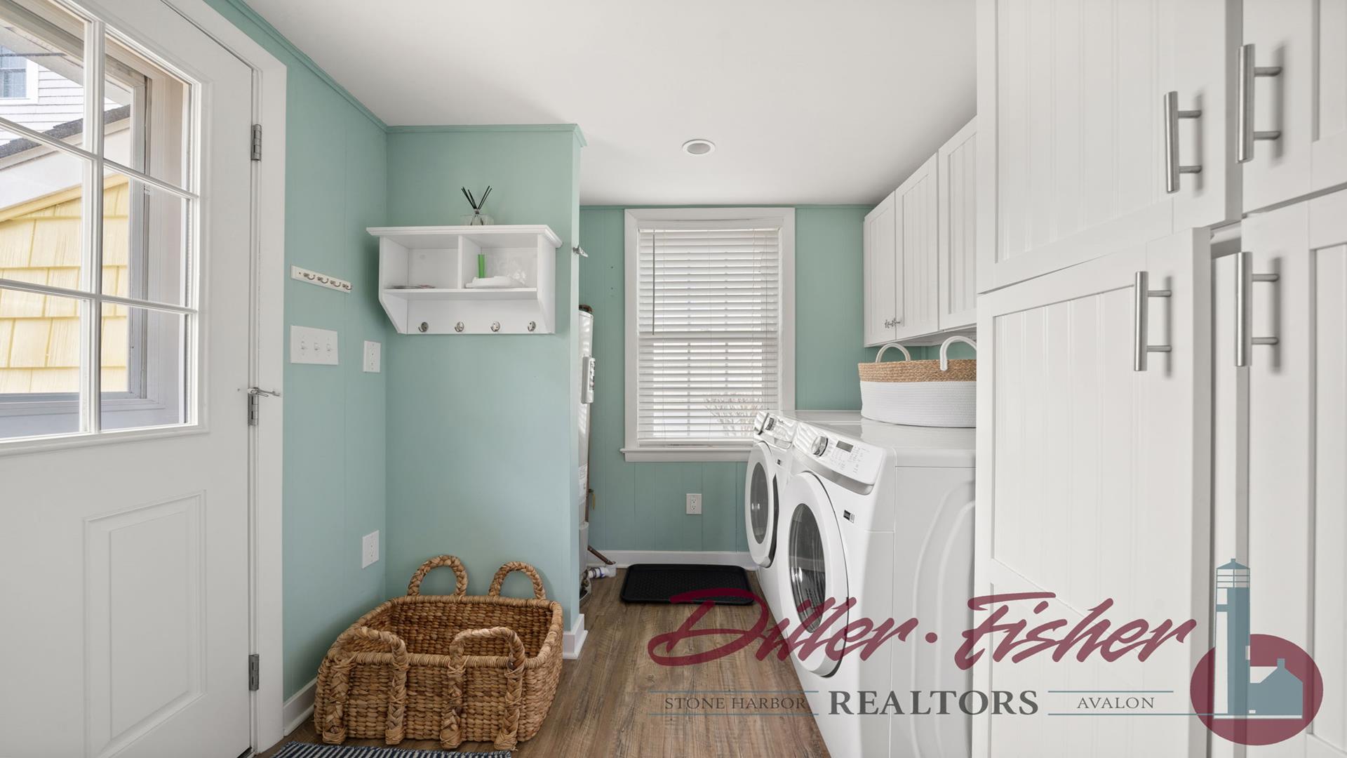 171 25th Street, Avalon (Center)