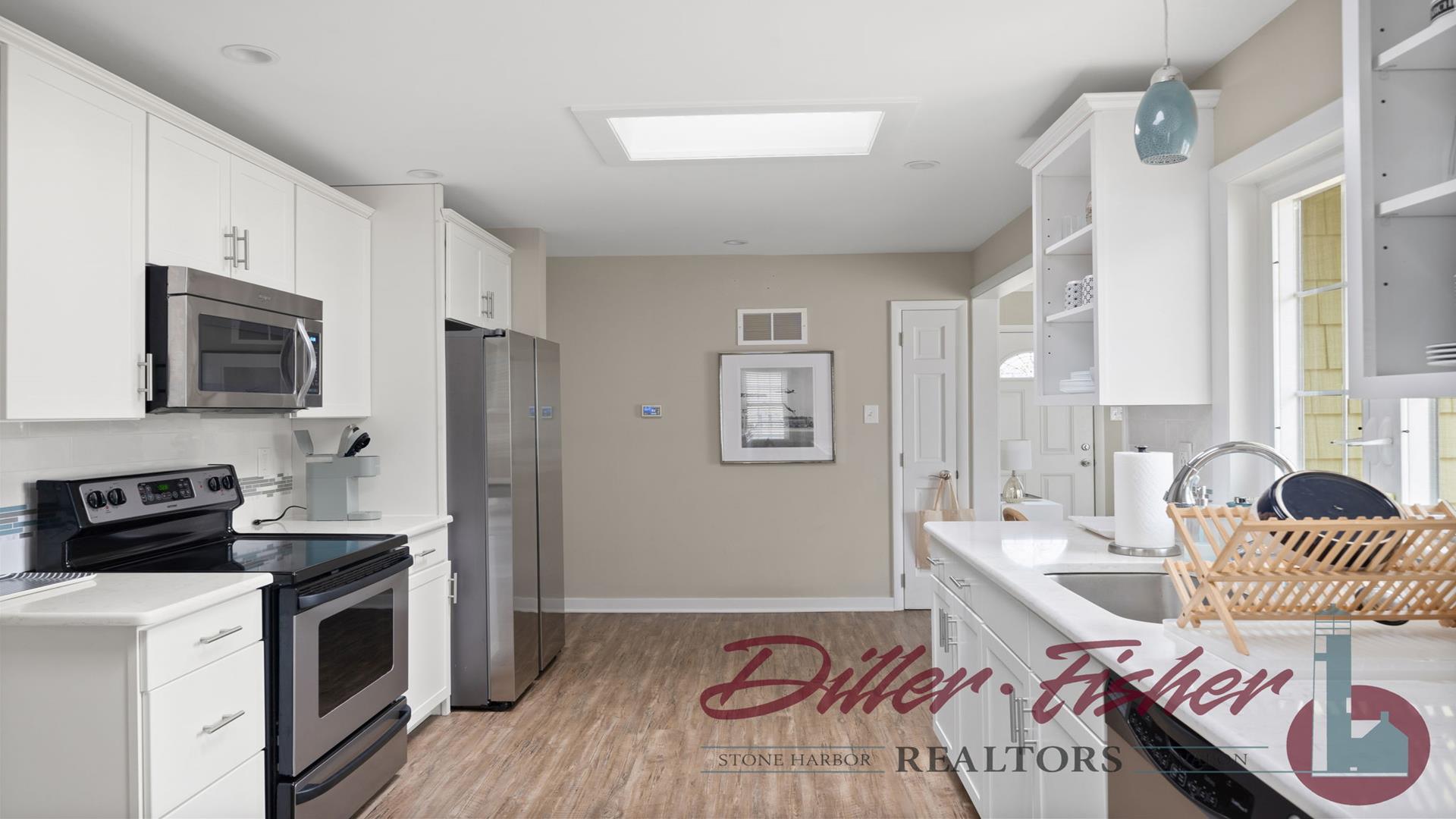 171 25th Street, Avalon (Center)