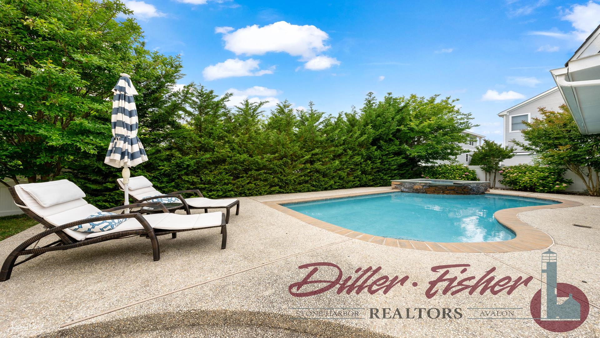 171 25th Street, Avalon (Center)