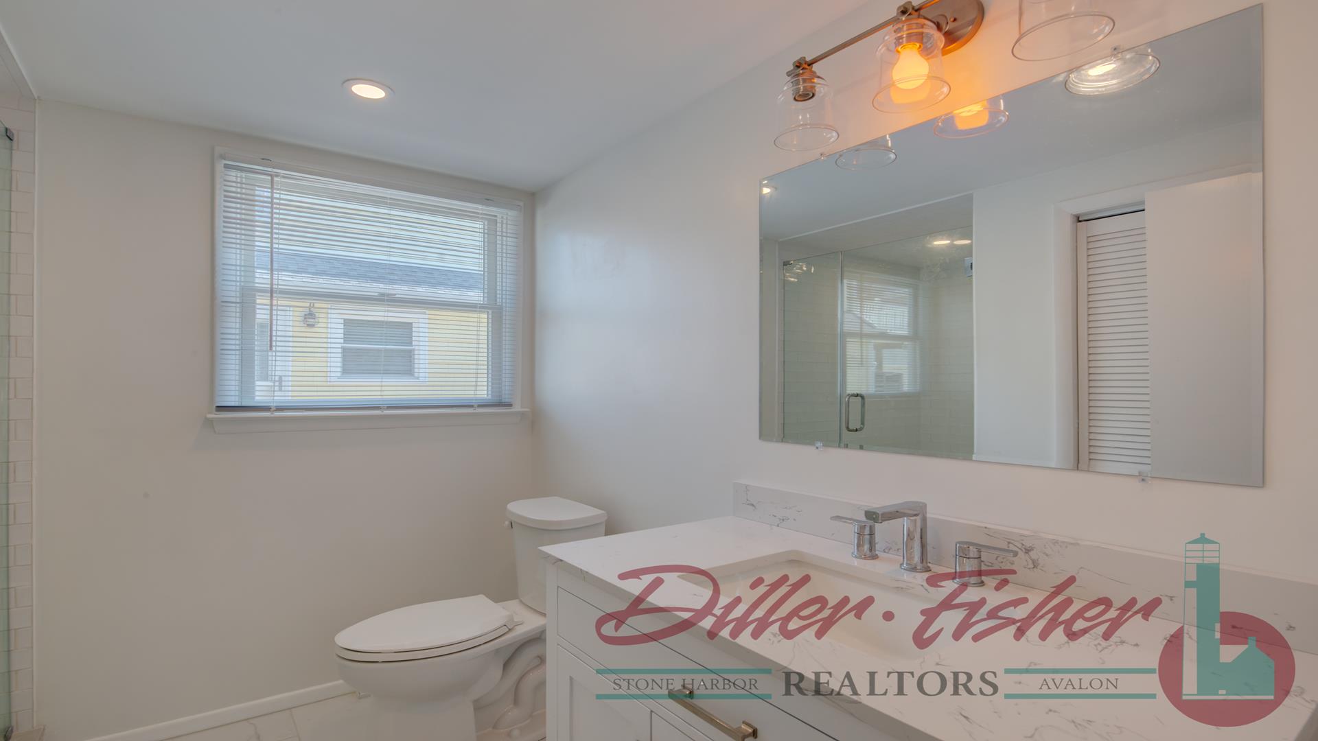 10014 First Avenue, Stone Harbor (Beach Block)