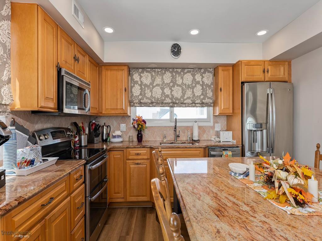 3014 Marine Place, Sea Isle City (Beach Front)