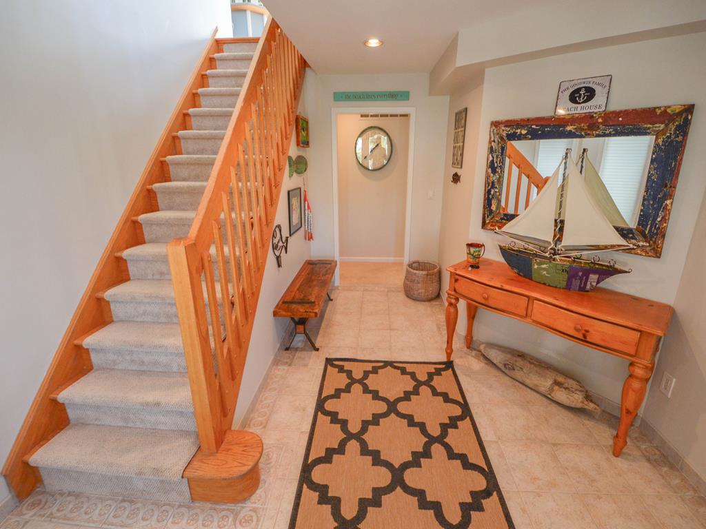 5211 Ocean Drive | Photo 3