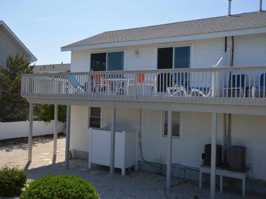 64 E 27th Street - South | Photo 3