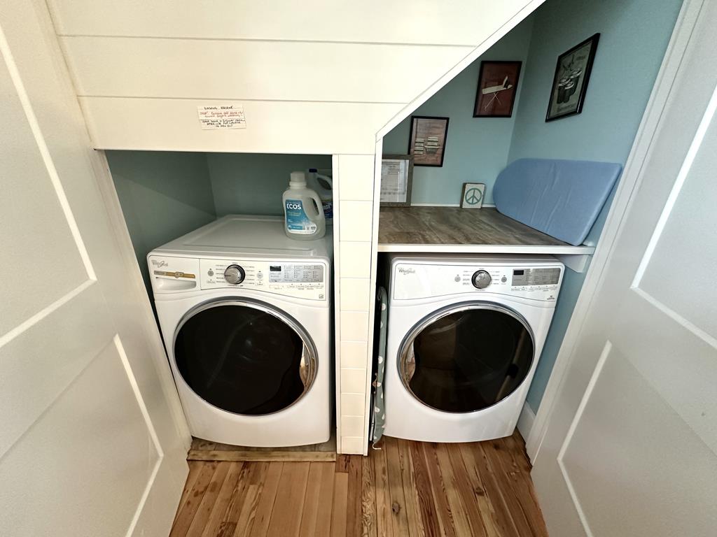 Large Home Beach Block - 18 Stockton Place | Photo 16