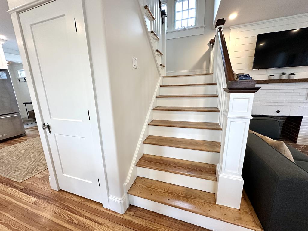 Large Home Beach Block - 18 Stockton Place | Photo 21