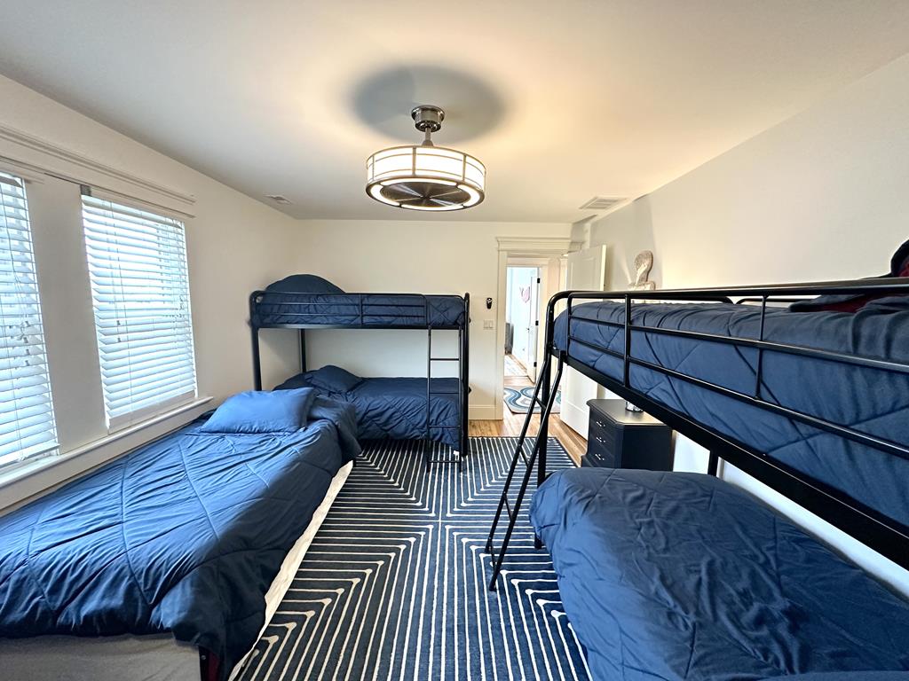 Large Home Beach Block - 18 Stockton Place | Photo 26