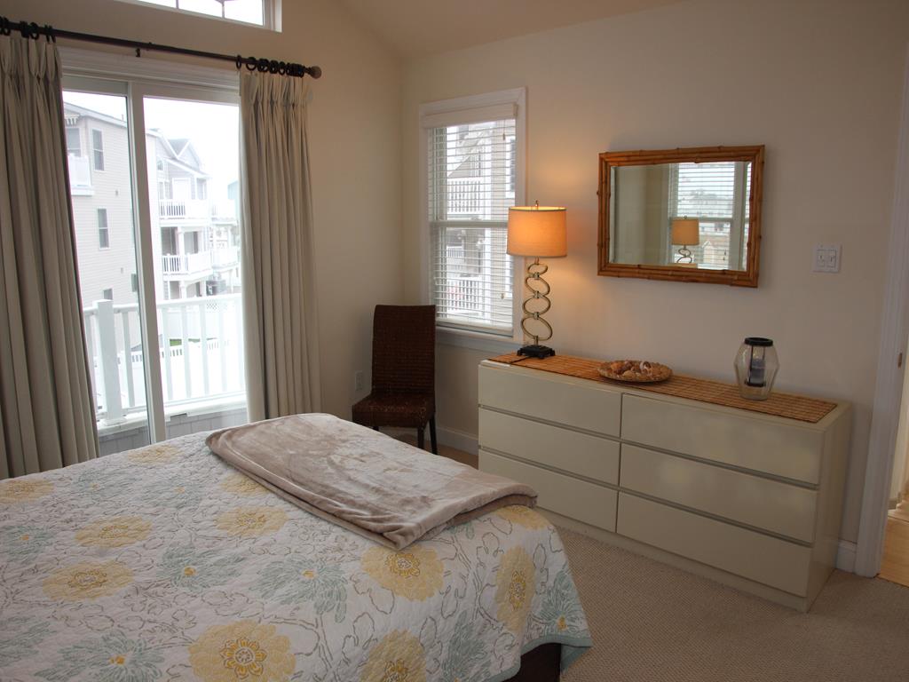 8223 Sounds Avenue, Sea Isle City (Bay Side)