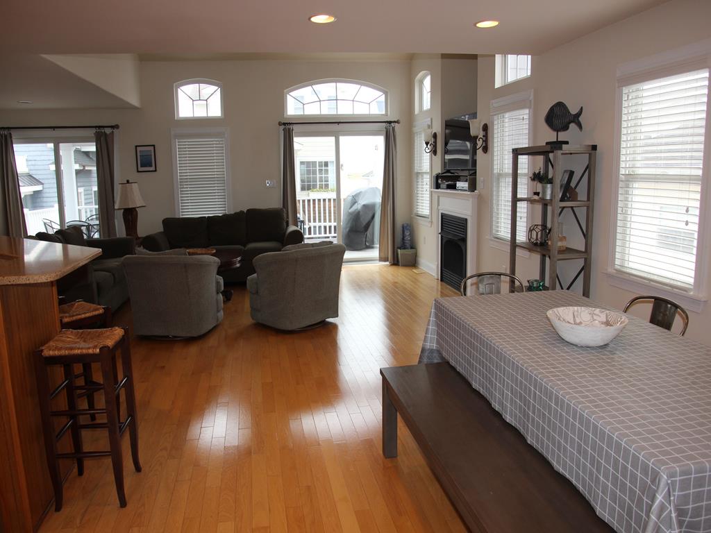 8223 Sounds Avenue, Sea Isle City (Bay Side)