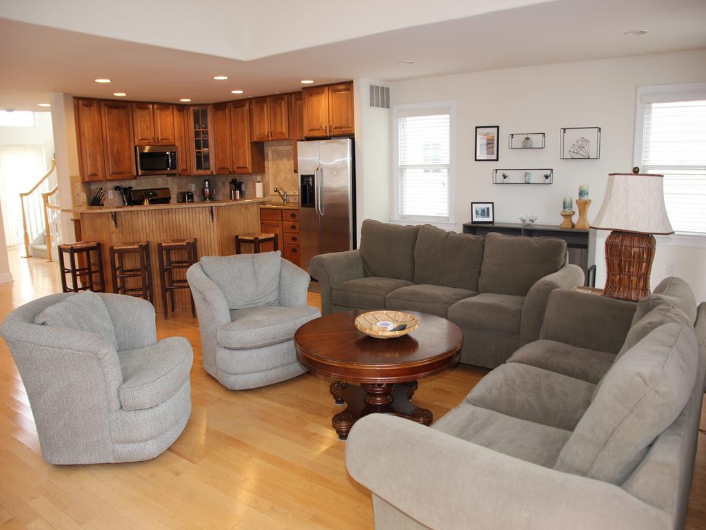 8223 Sounds Avenue, Sea Isle City (Bay Side)