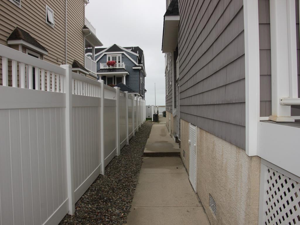 8223 Sounds Avenue, Sea Isle City (Bay Side)