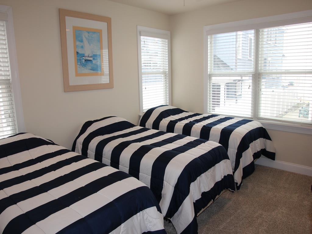 8223 Sounds Avenue, Sea Isle City (Bay Side)
