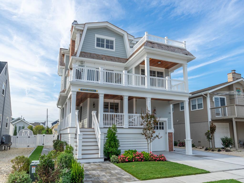 264 14th Street | Photo 3