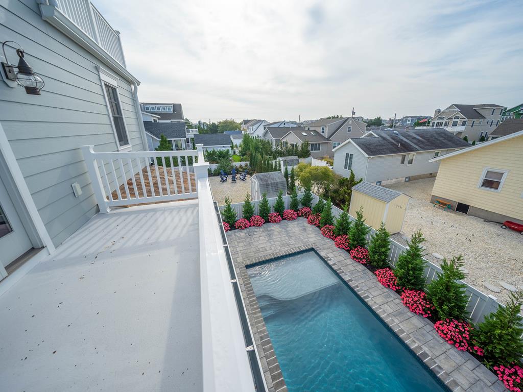 264 14th Street | Photo 4