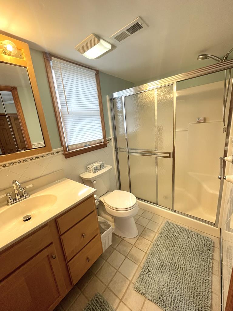 STONES THROW TO BEACH | Photo 13