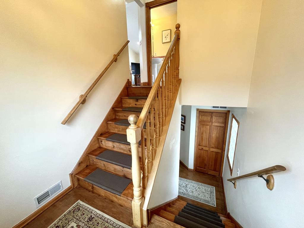 STONES THROW TO BEACH | Photo 14