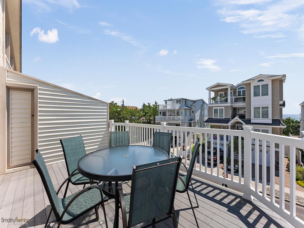7304 Pleasure Avenue, Sea Isle City (Beach Block)