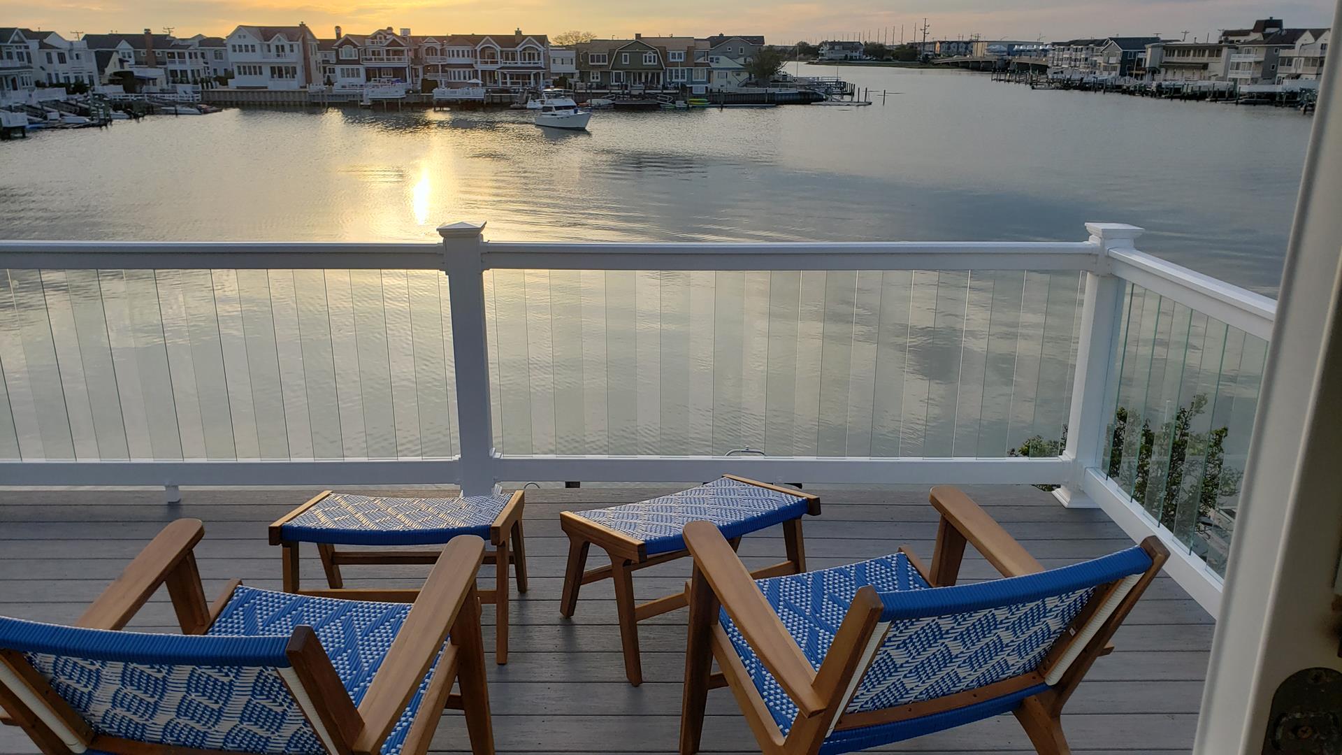 9725 Third Avenue, Stone Harbor (Bay Front)